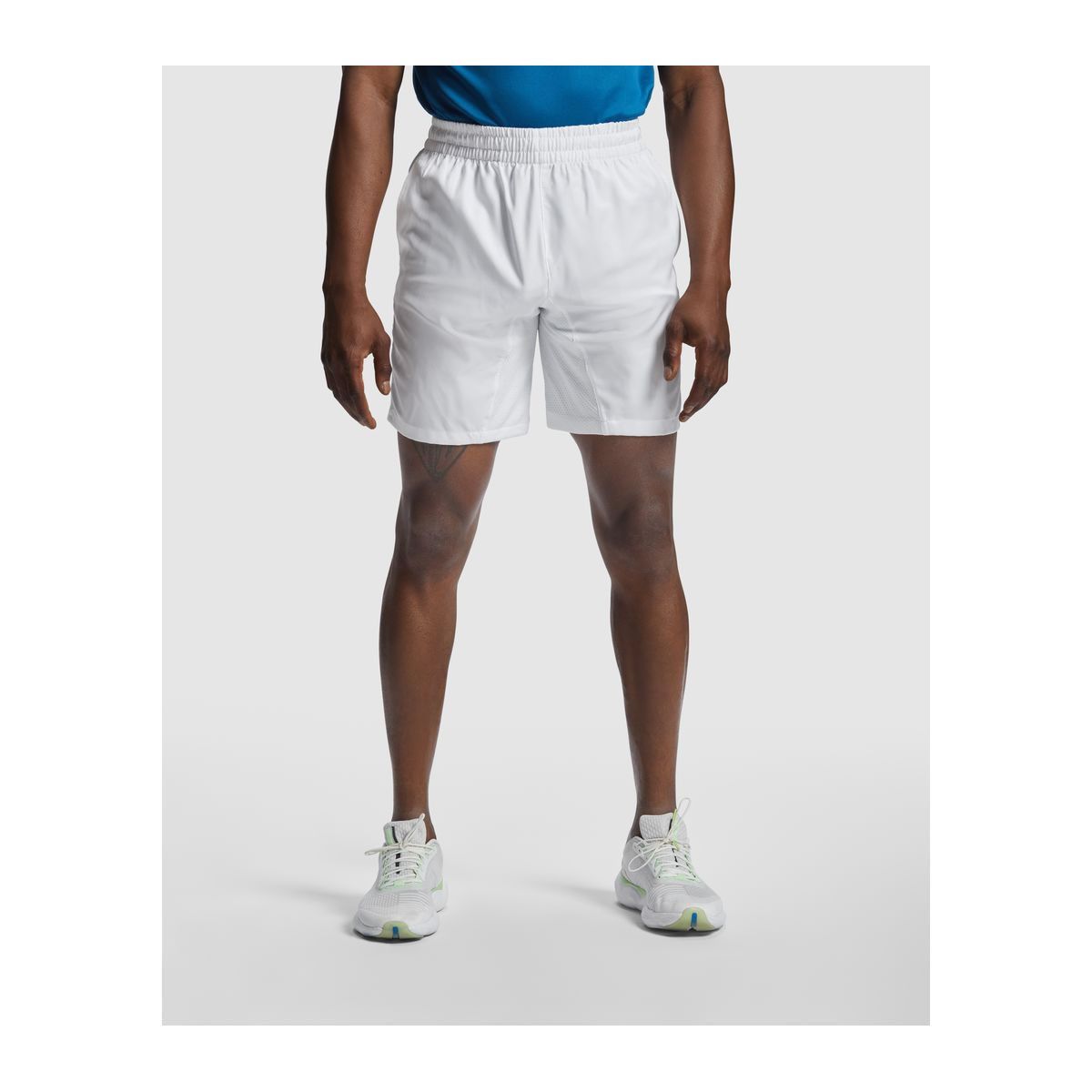 Pantaloncini sportivi con tasche hot sale