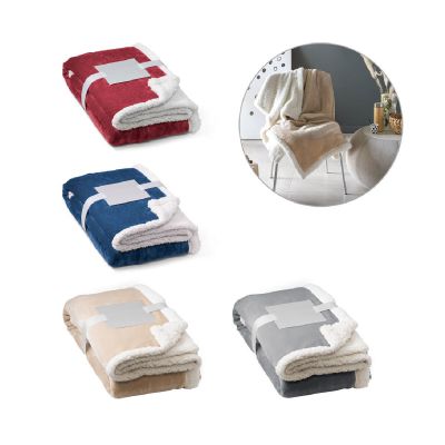 HEIDEN - Coperta reversibile in pile confezionata (190 g/m²) con nastro in raso e cartoncino personalizzabile