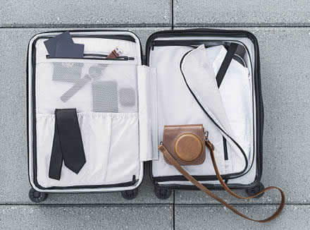 branded travel bags
